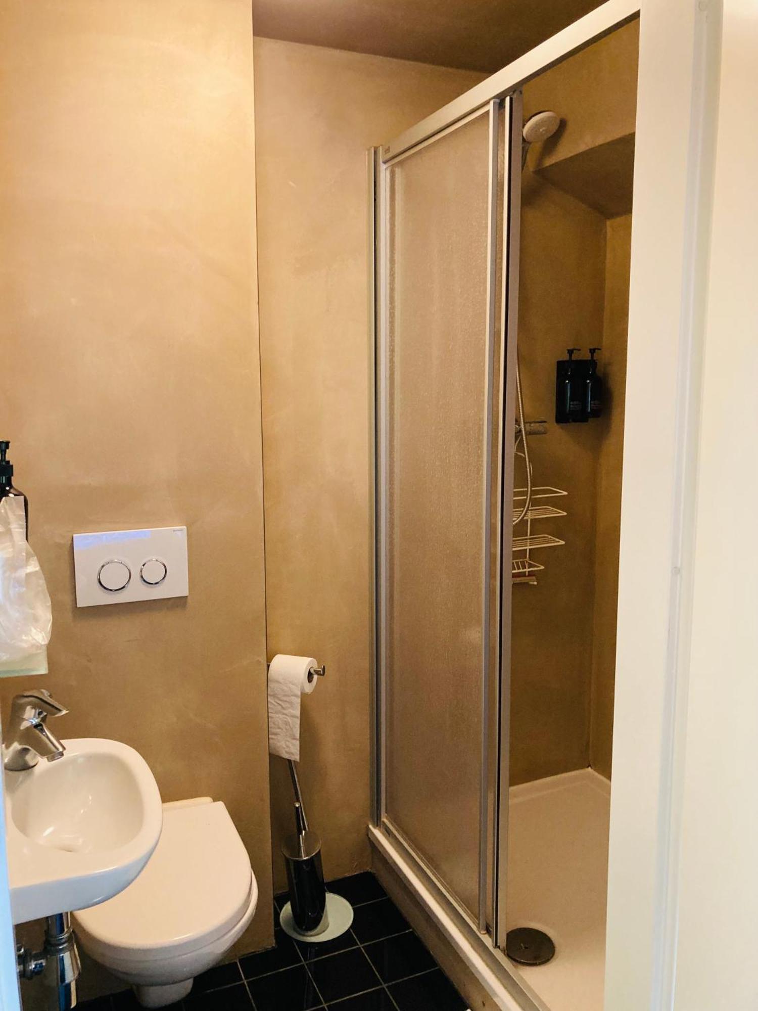 B&B With Or Without De Schuur Зиерикзее Екстериор снимка