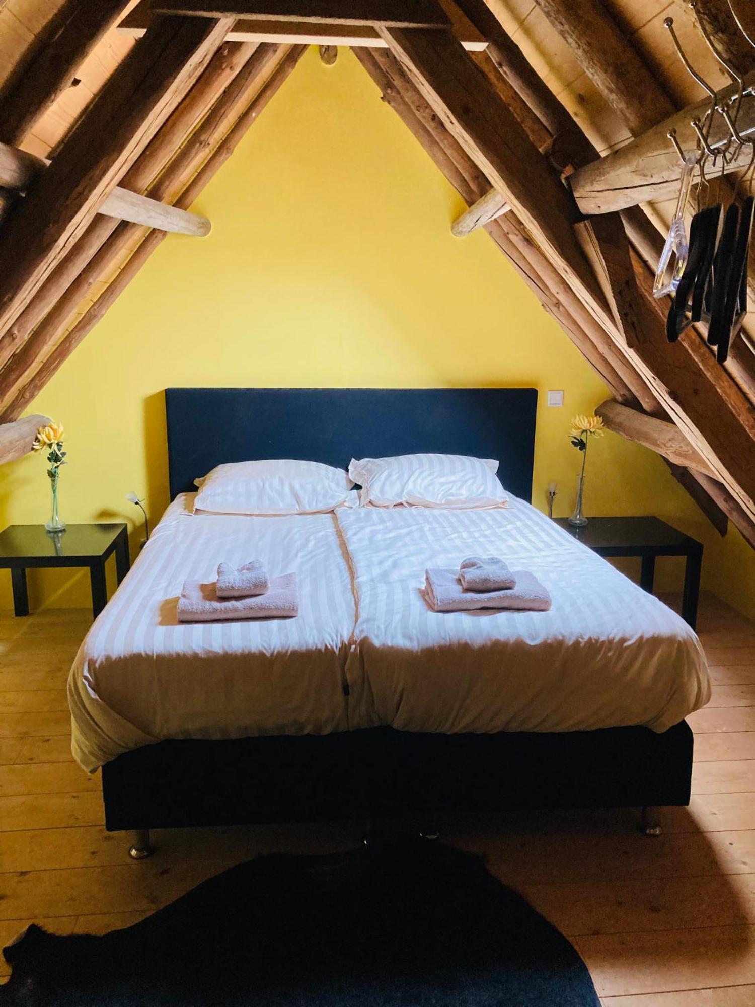 B&B With Or Without De Schuur Зиерикзее Екстериор снимка